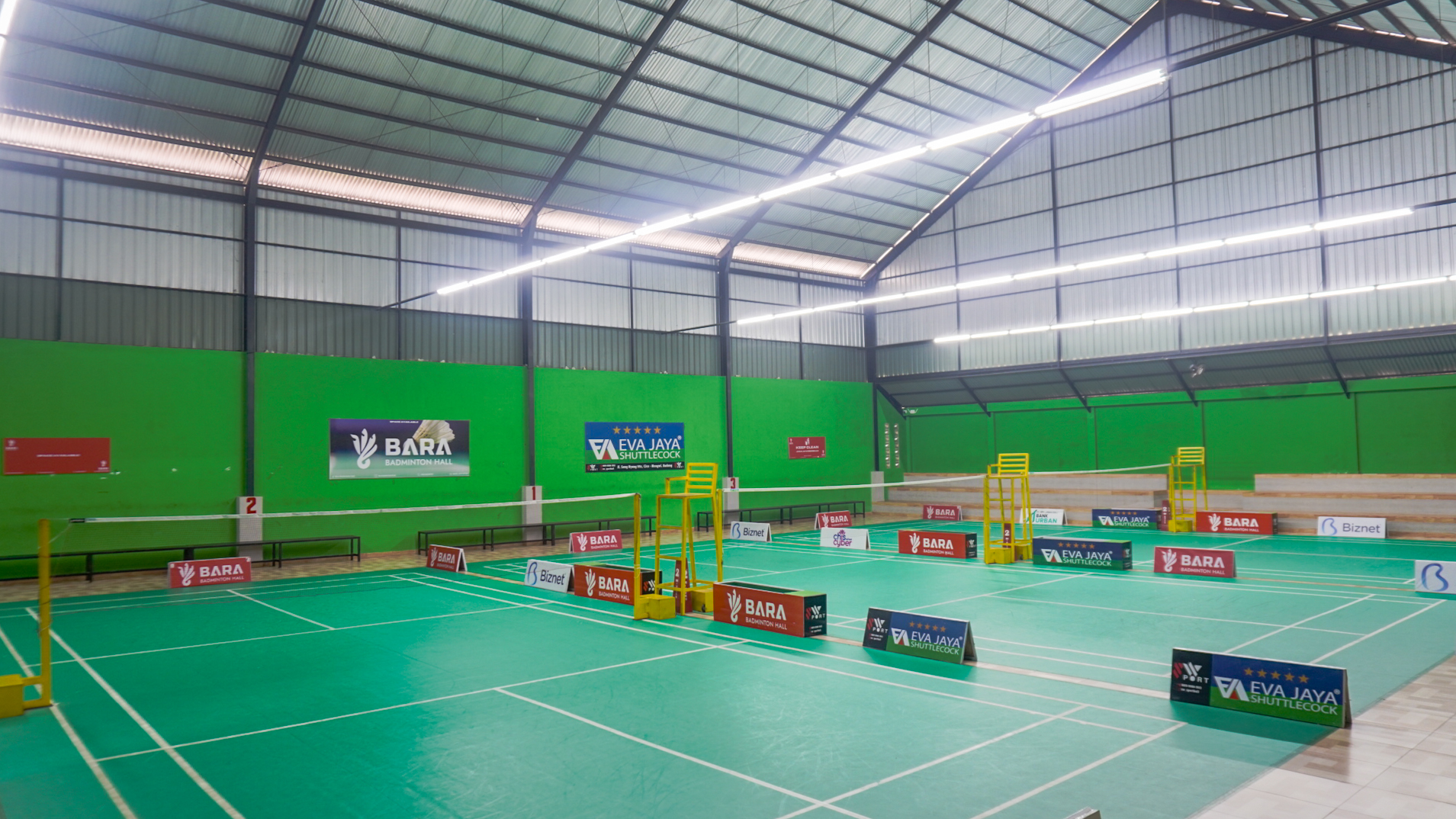 Lapangan Bara Badminton Hall