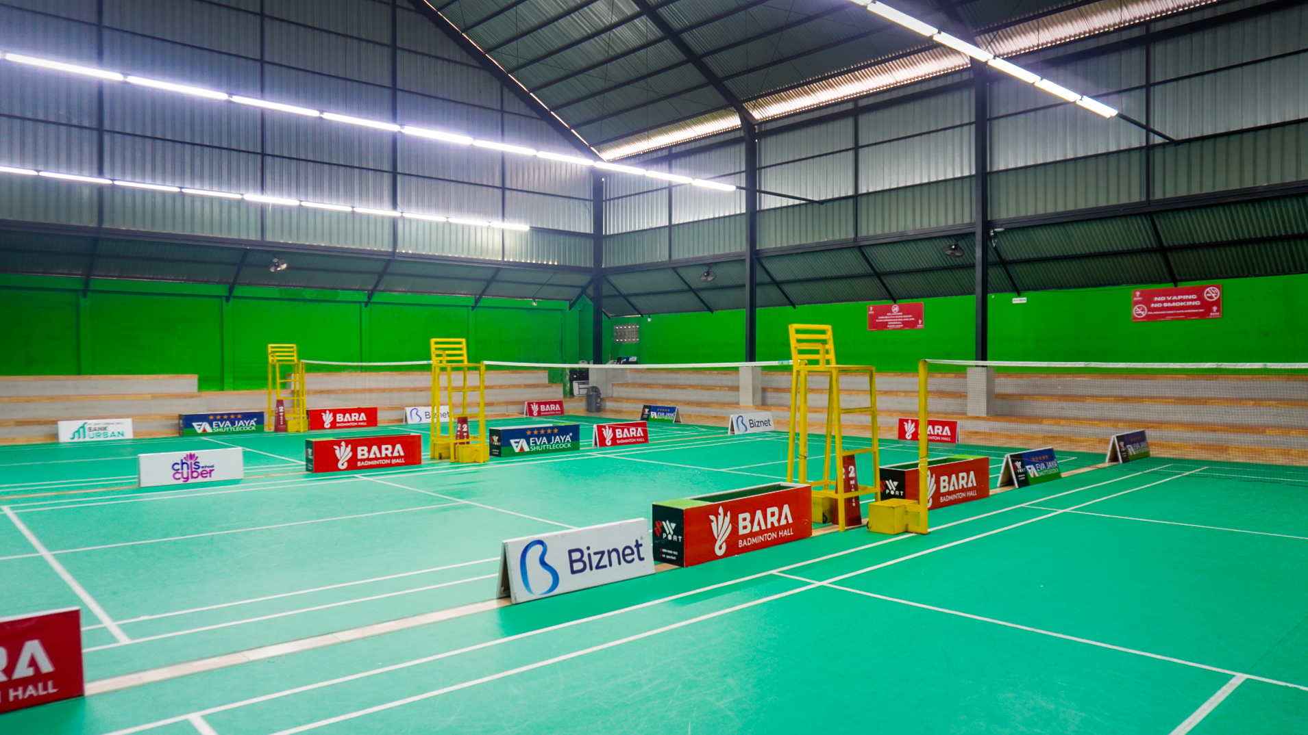 Lapangan Bara Badminton Hall